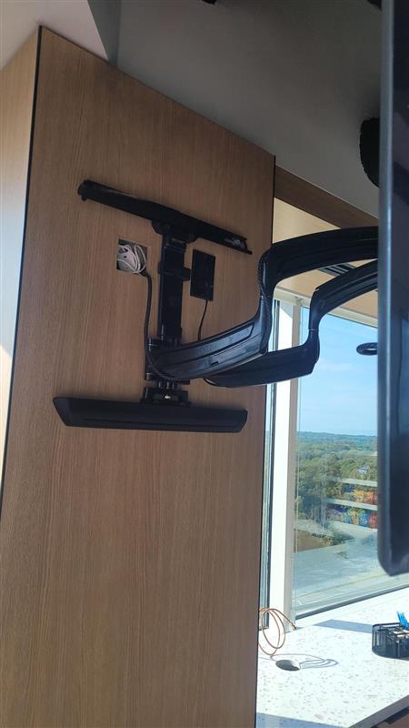 Articulating TV mount arm installation